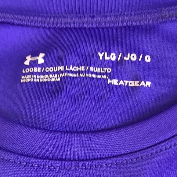 Purple under armour athletic shirt - Picture 3 of 4